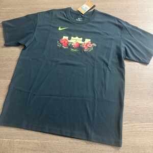 Nike LeBron Men's T-Shirt Max90 Sz M Basketball Tee Armory Navy NEW FZ8073-478